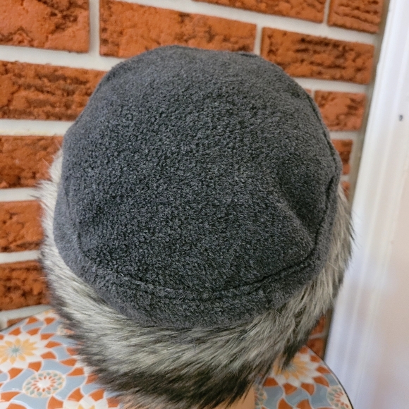 Parkhurst Women's Winter Faux Fur Mink Hat - Picture 12 of 16